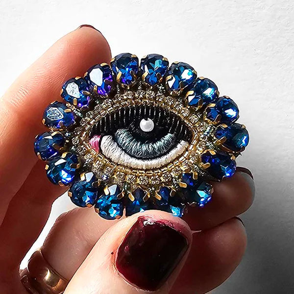 Disturbing Eye Brooch Blue | Céleste Mogador