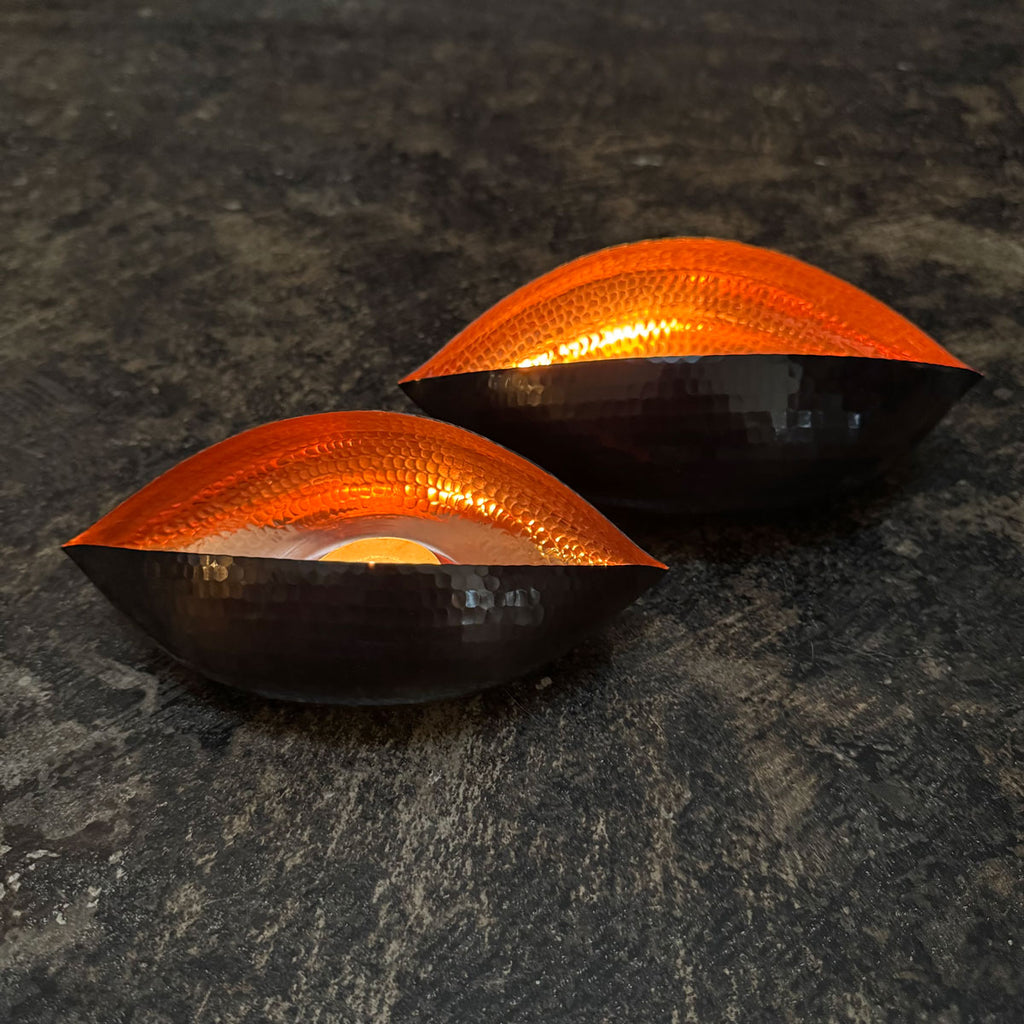 Hammer Copper Pod Votive/Vase | Black Large