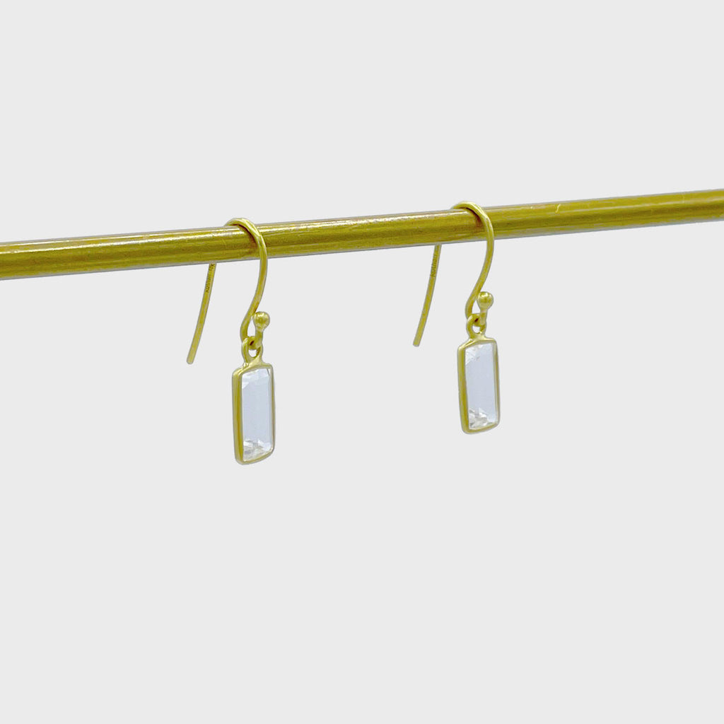 Petite Vertical Baguette Earring | Crystal