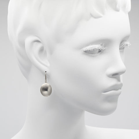 Petite Horizontal Oval Earring | Blue Topaz