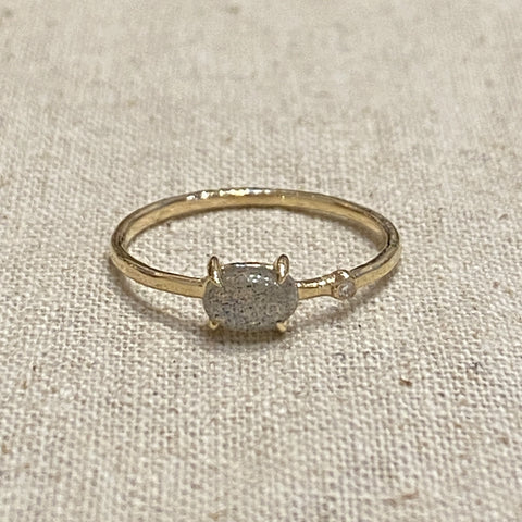 Petite Baleine | Wink Milky Opal & Diamond Ring