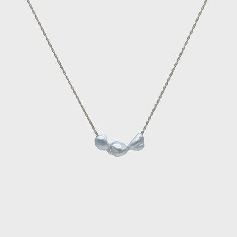 Petite Steel Grey Tahitian Pearl Necklace | 5 Quintuple