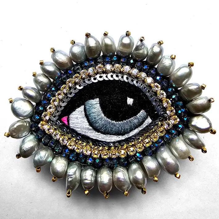 Silver Moon Gaze Brooch | Céleste Mogador