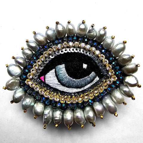 Silver Moon Gaze Brooch | Céleste Mogador