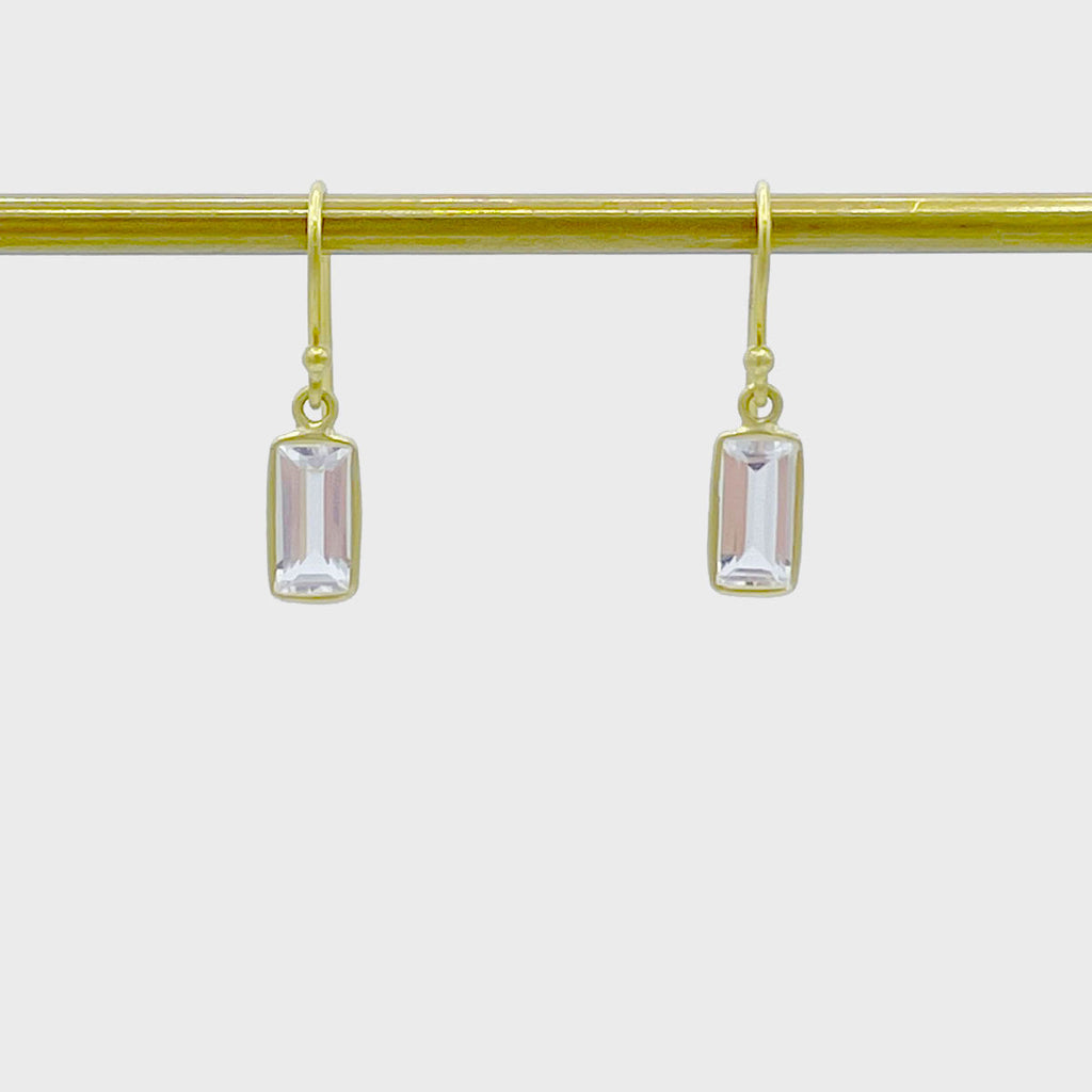 Petite Vertical Baguette Earring | Crystal