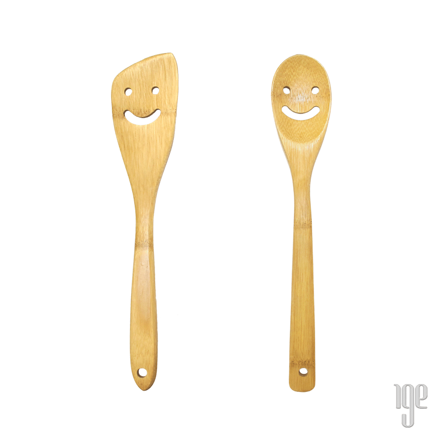 Cute smiling face cutlery set with wooden handle UNEEDE - UNEEDE