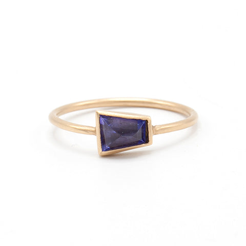 Petite Baleine | Wink Milky Opal & Diamond Ring