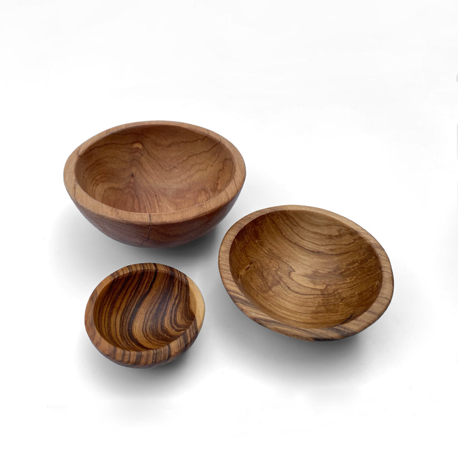 Handmade Round Olivewood Nesting Bowls | Set of 3