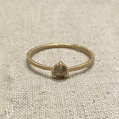 Petite Baleine | Diamond Stacking Rings | Cinnamon